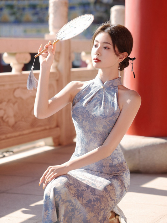 Nuevo cheongsam en relieve de estilo chino
